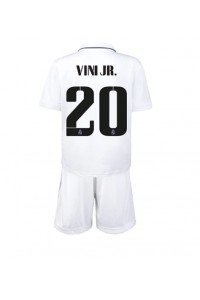 Real Madrid Vinicius Junior #20 Babyklær Hjemme Fotballdrakt til barn 2022-23 Korte ermer (+ Korte bukser)